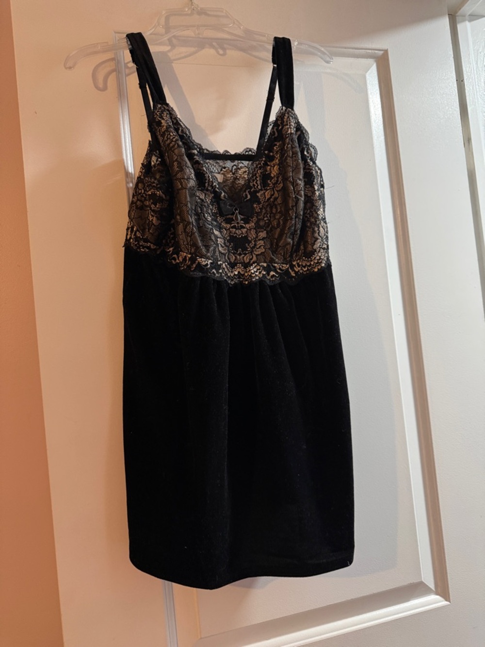 Soma Black velvet Lace-Trim Velvet Chemise camo tank